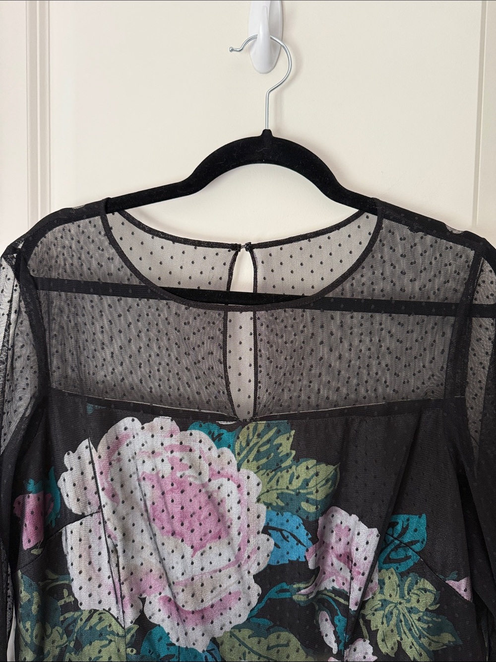 Black floral dress - Picture 2 of 7